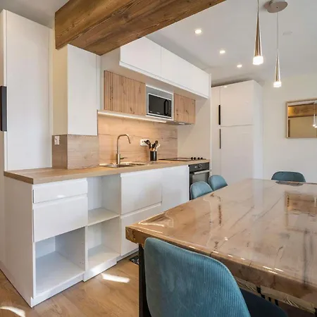 Ski-in Ski-out Fully Renovated With Panoramic Views Апартаменты