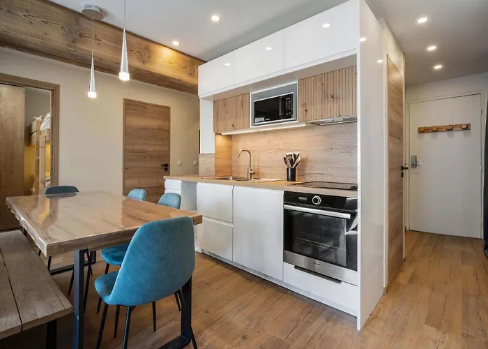 Ski-in Ski-out Fully Renovated With Panoramic Views Апартаменты *