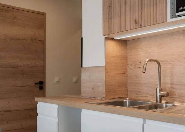 Ski-in Ski-out Fully Renovated With Panoramic Views *